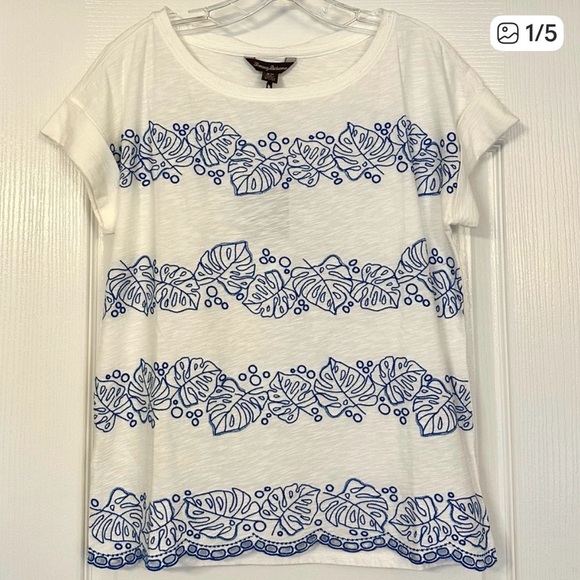 Tommy Bahama Tops - Tommy Bahama Palm Leaf Top Size Small NWT
